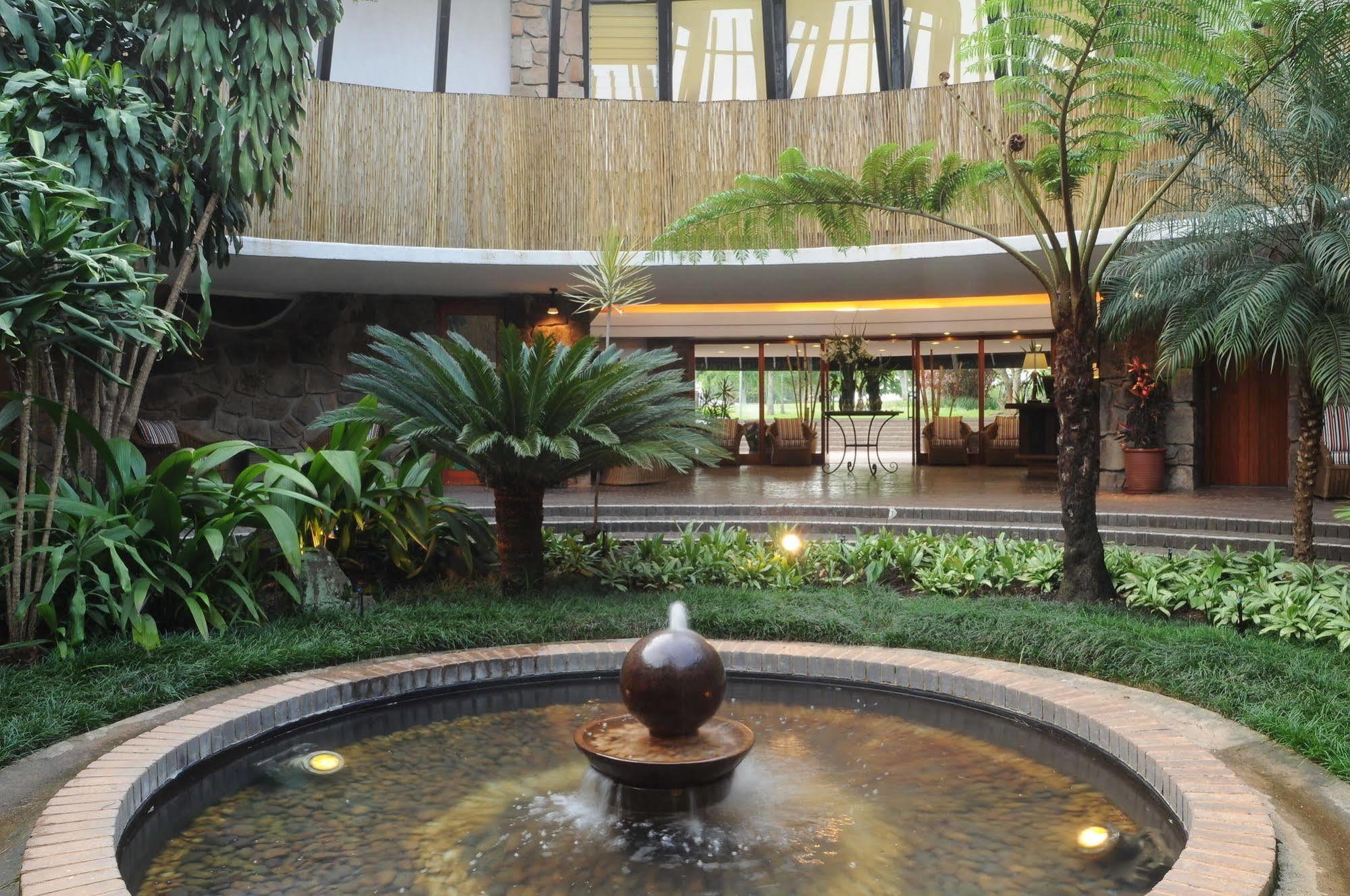 Protea Hotel Winkler White River Exterior photo